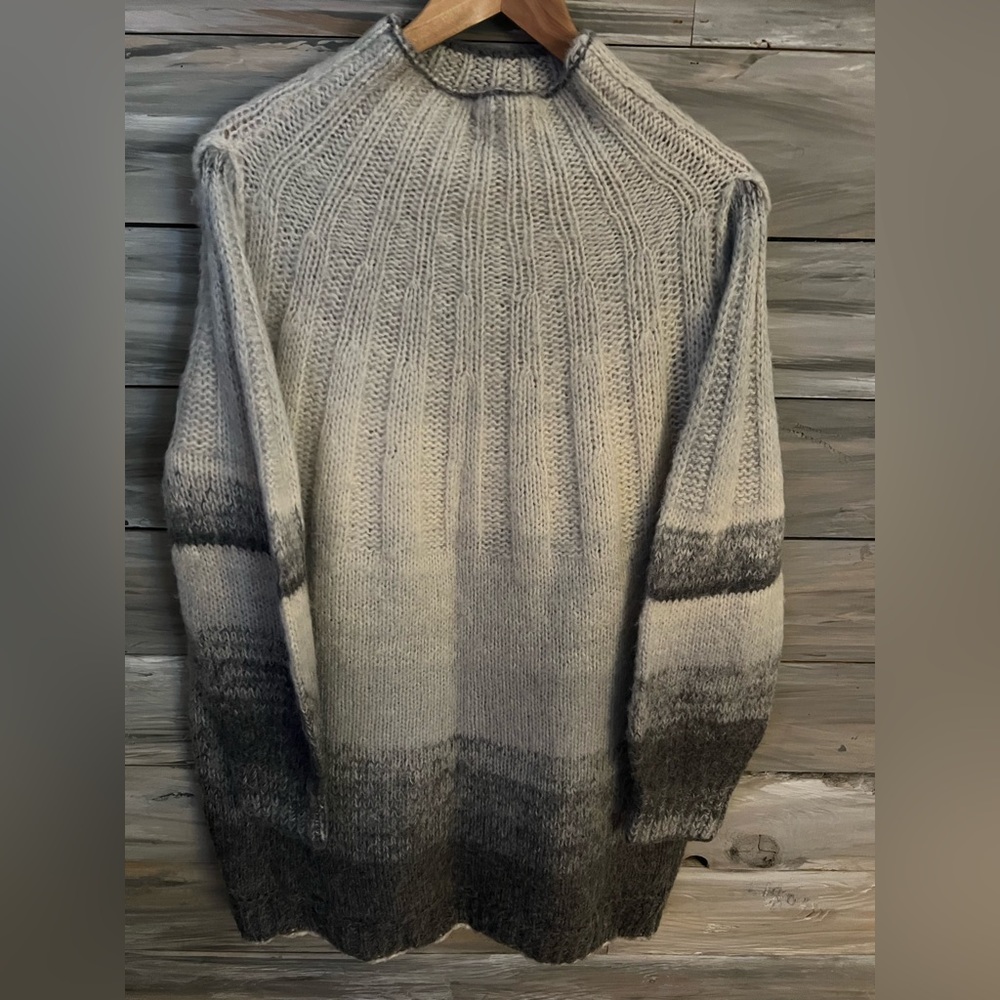 Anthropologie oversized alpaca turtle neck sweater. Super soft, comfy, & cozy.